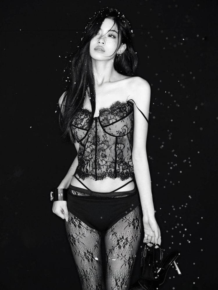 Ethnic Fashion Studio - 2026 New Fashionable Black Lace Portrait