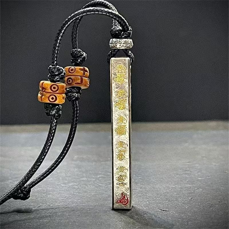 Five-way God of Wealth Pendant - đánh giá và giá Ethnic Fashion Way