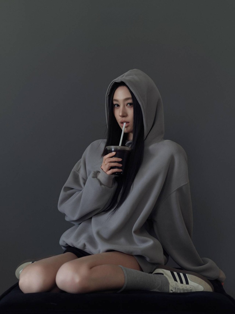 Gray Mood Portrait Theme Photo - đánh giá và giá Ethnic Fashion Studio