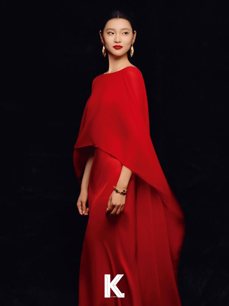 2026 New Fashion High-End Red  - đánh giá và giá Ethnic Fashion Studio