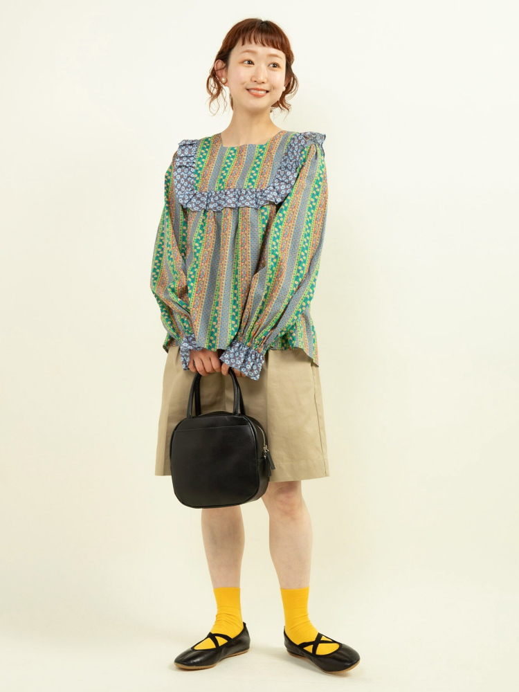 Sweet Floral Print Shirt with  - đánh giá và giá Ethnic Fashion Brands
