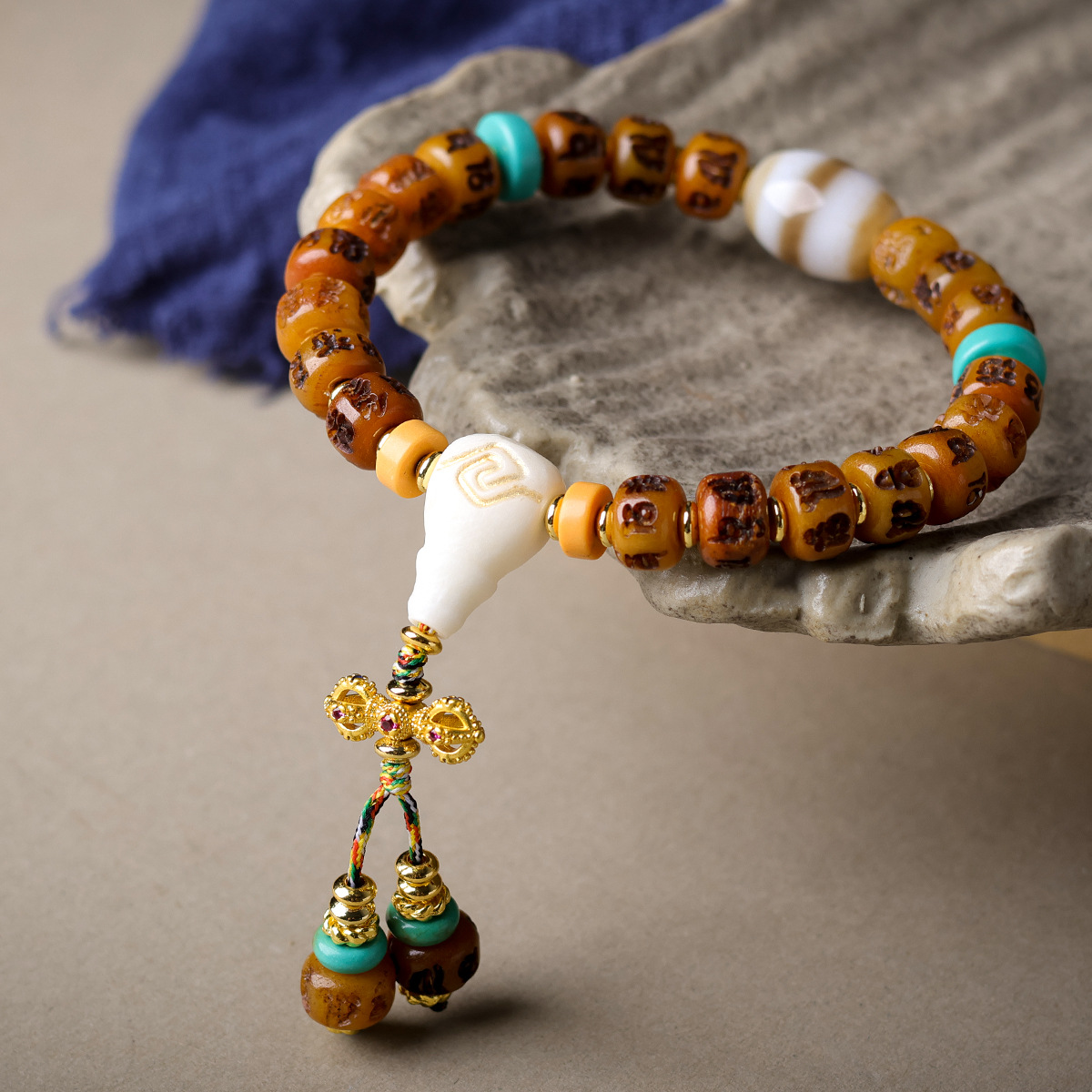 Bone Carved Six-Word Mantra Va - đánh giá và giá Ethnic Fashion Way