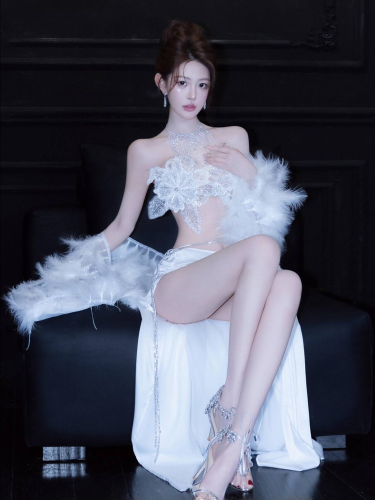 Fashionable See-through Clothi - đánh giá và giá Ethnic Fashion Studio