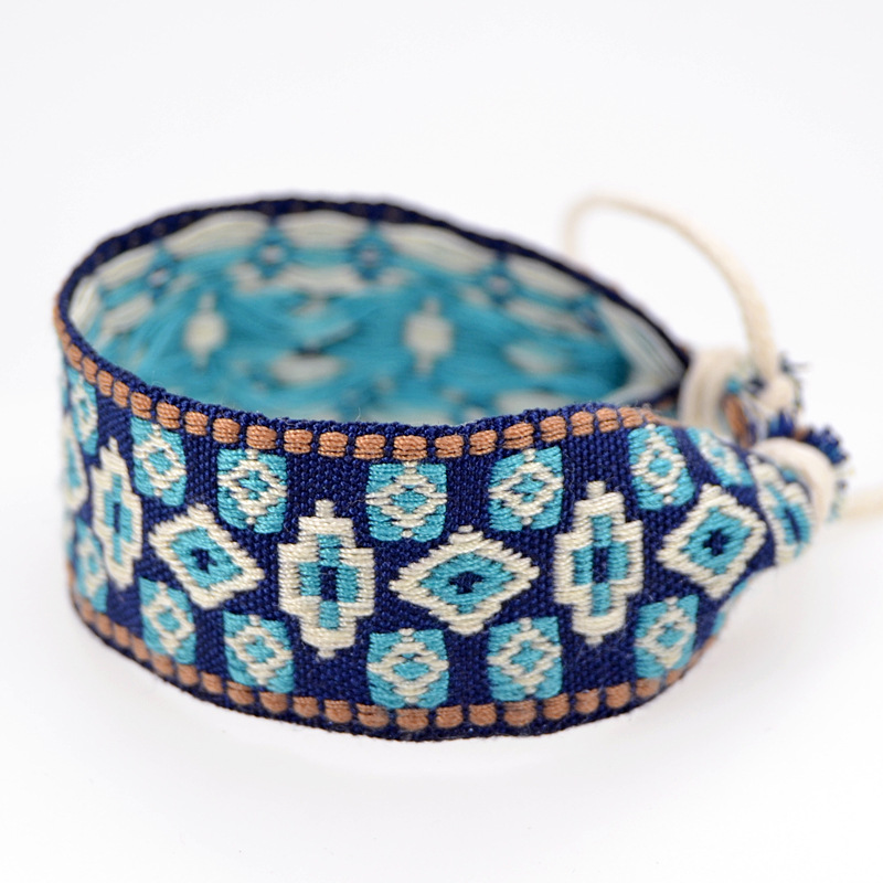 Phong Cách Dân Tộc Thời Trang  - đánh giá và giá Ethnic Fashion Brands