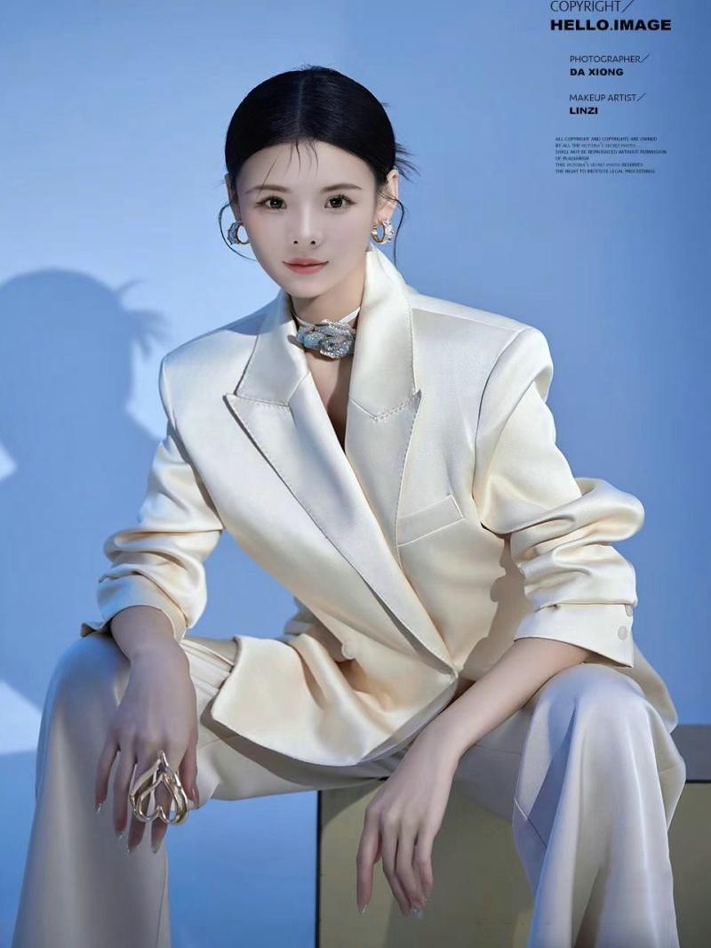 Fashionable Western Suit Set P - đánh giá và giá Ethnic Fashion Studio