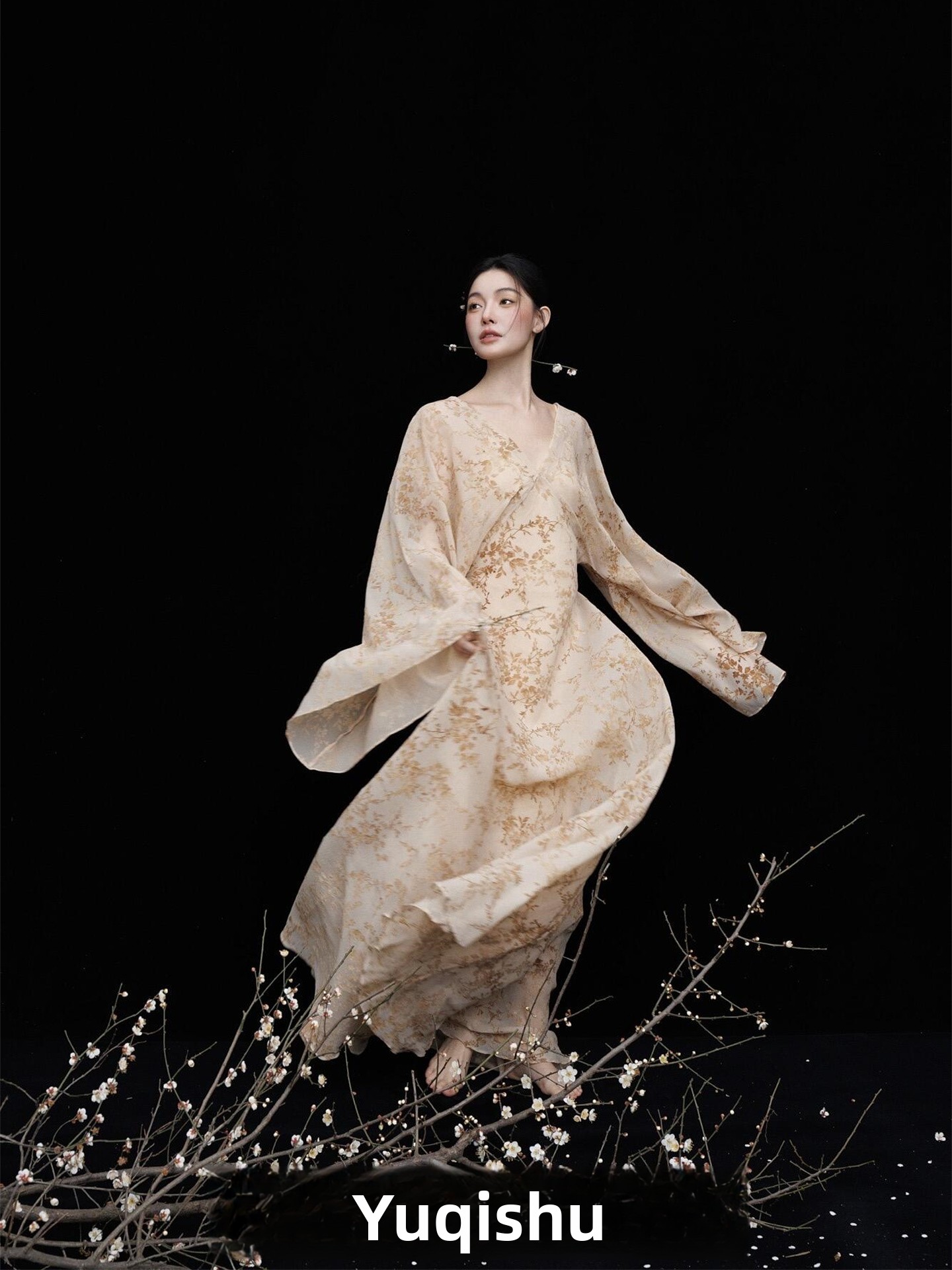 New Artistic Photography Dress - đánh giá và giá Ethnic Fashion Studio