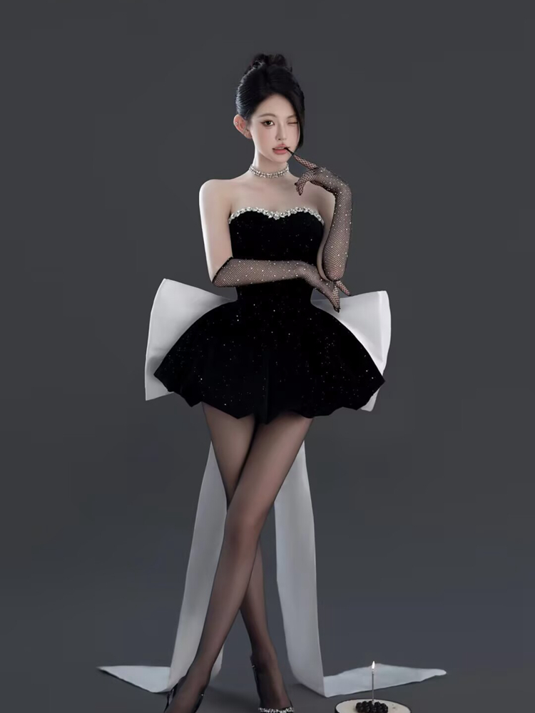 Elegant Black Photography Cost - đánh giá và giá Ethnic Fashion Studio