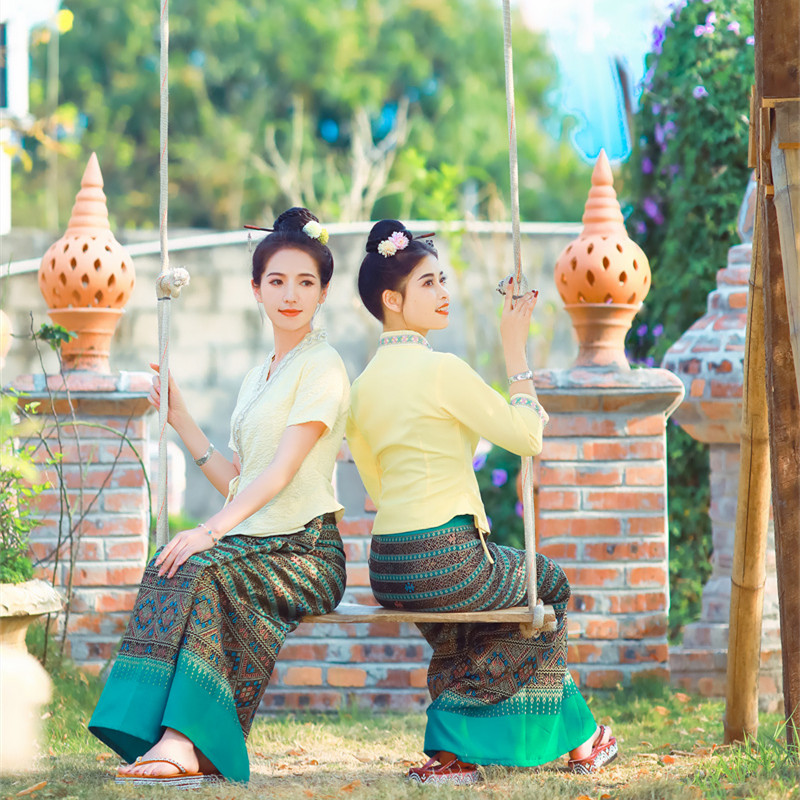 Light Yellow Thai Dai Clothing - đánh giá và giá Thai Silk Blouse
