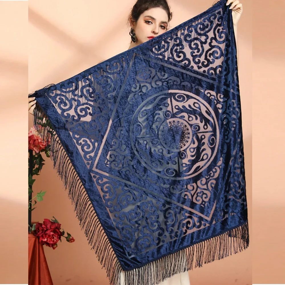 AW25 Velvet Jacquard Shawl wit - đánh giá và giá Ethnic Fashion Collection