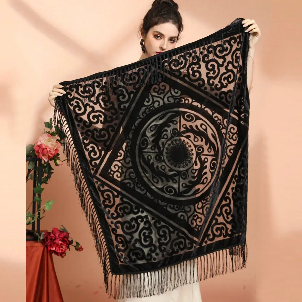 AW25 Velvet Jacquard Shawl wit - đánh giá và giá Ethnic Fashion Collection